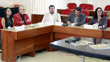 Encontro reitor Emmanuel com políticos Foto Alexandre de Moraes site5