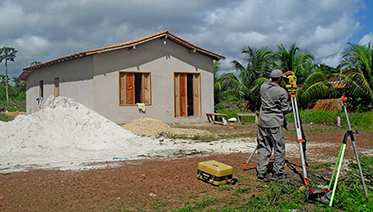 Regularizar e assistencia técnica devem ser simultâneas desafios