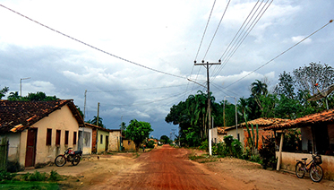 resultados DETALHE DA RUA SEM MEIO FIO E PAVIMENTAÇÃO NA VILA SÃO PEDRO NA CIDADE DE CAPITÃO POÇO